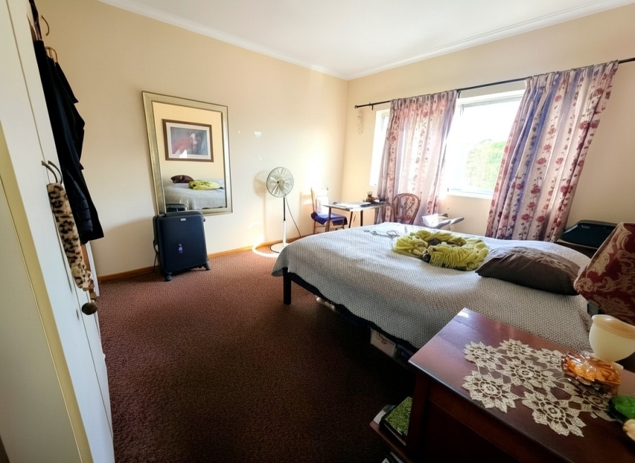 2 Bedroom Property for Sale in Table View Western Cape